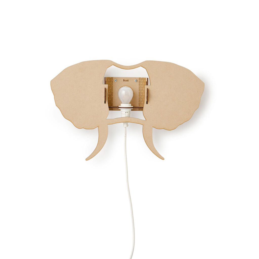 Olifant wandlamp - babykamer in de kleur van Van Tjalle en Jasper