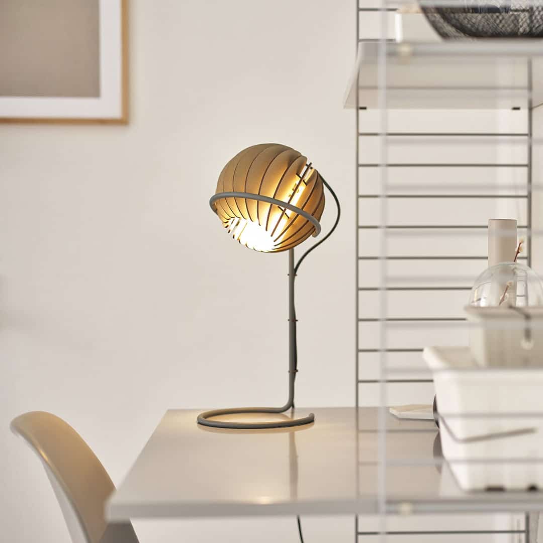 Atmosphere bureaulamp - bureaulamp in de kleur Deep Blue van Van Tjalle en Jasper